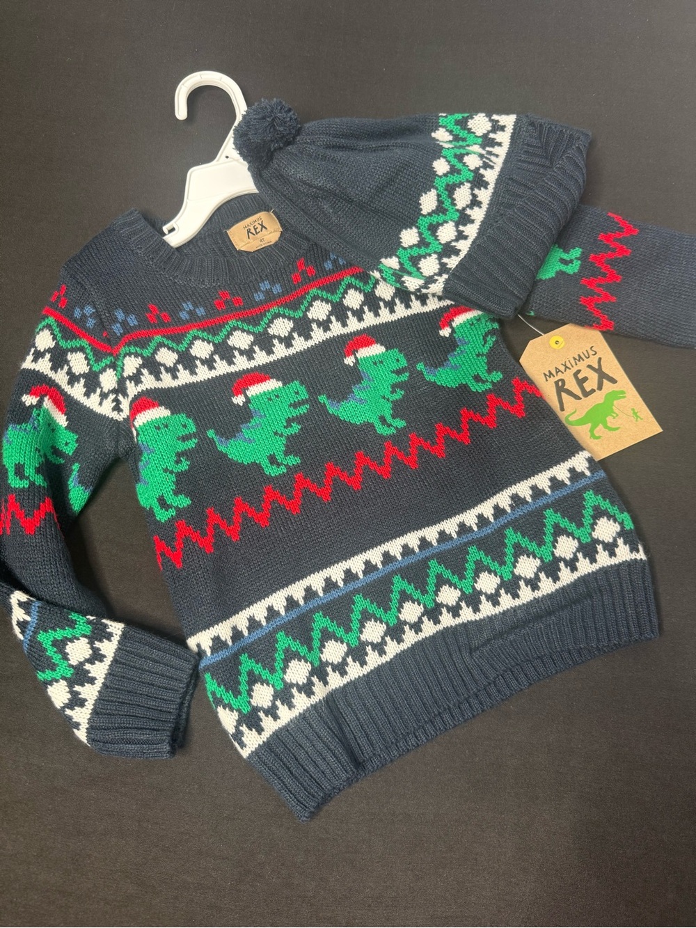 Kids Maximus Rex Crewneck Sweater with Festive Green Dino Motif 4t NWT